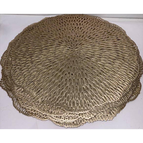 18 Round Placemats Gold 15" Washable Vinyl Dining Table Anniversary Wedding - Picture 1 of 4